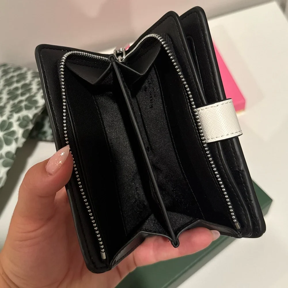 Kate Spade Two-Tone Gray and White Wallet - Picture 4 of 7